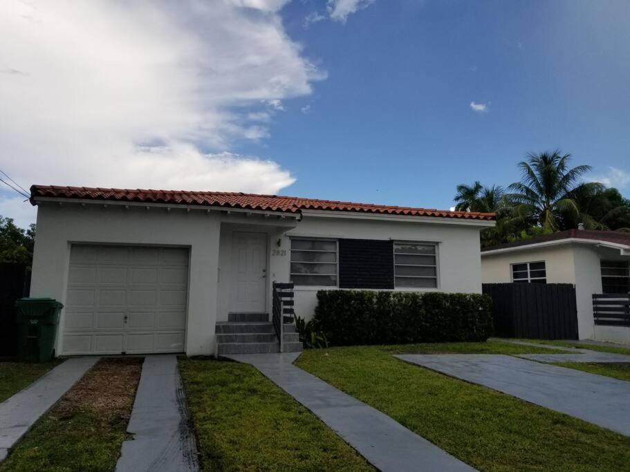 My Lovely Home In Miami 15 Minutes From The Beach Екстериор снимка