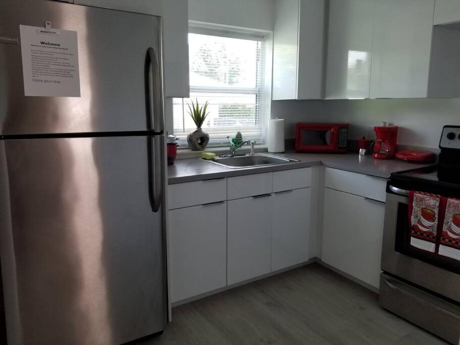 My Lovely Home In Miami 15 Minutes From The Beach Екстериор снимка
